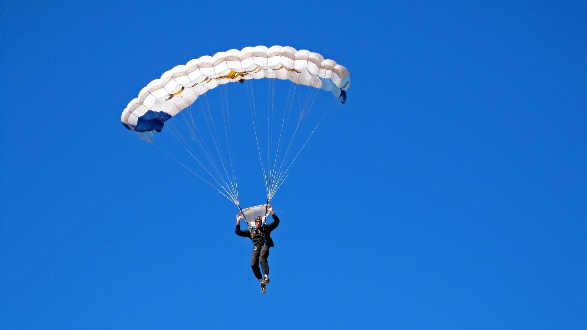 “史诗剧情：联盟历史上的经典逆转”，英雄联盟历史名场面