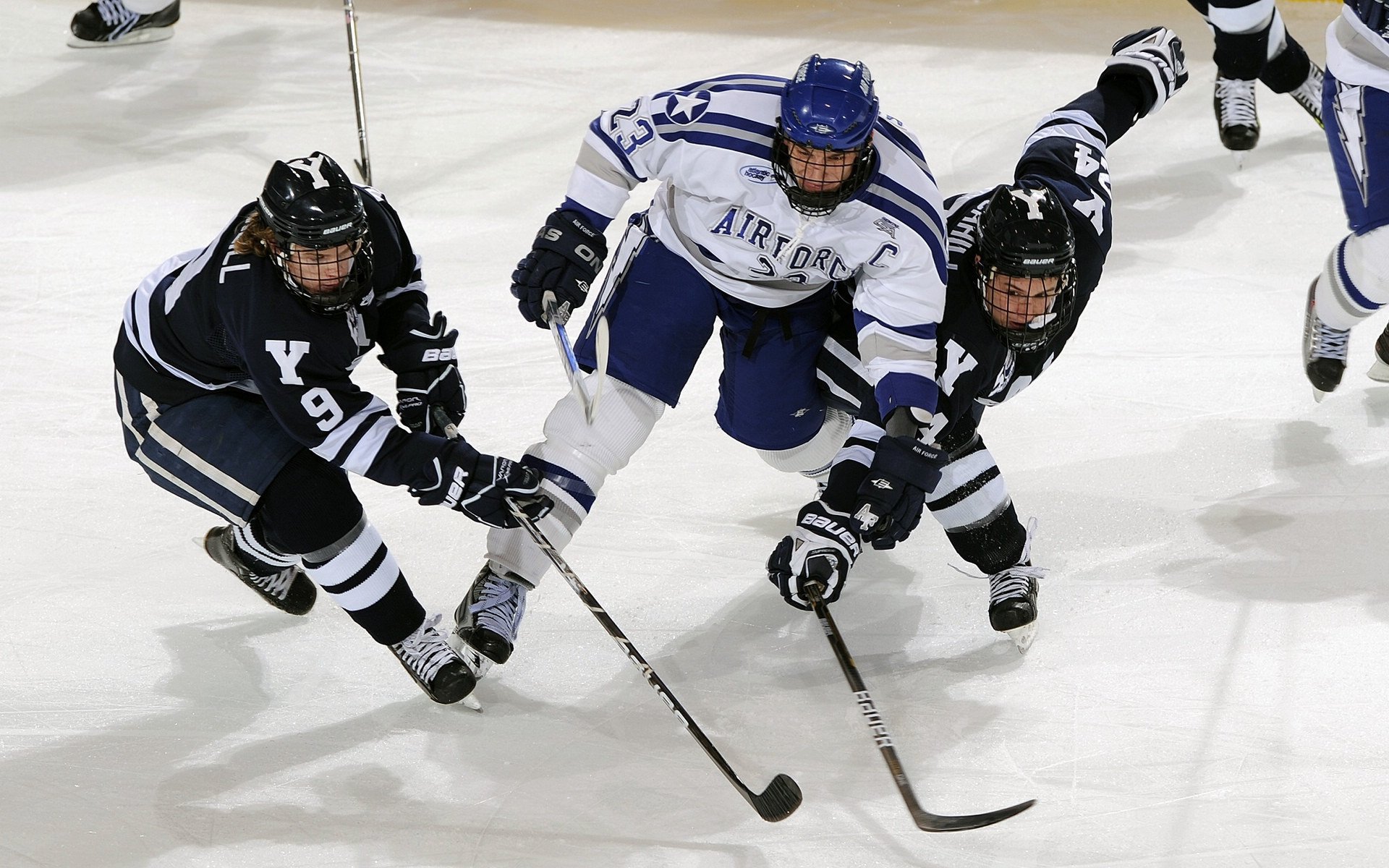 全国青少年“拼搏青春”篮球技能大赛在杭州全面展开，发掘更多潜力股
