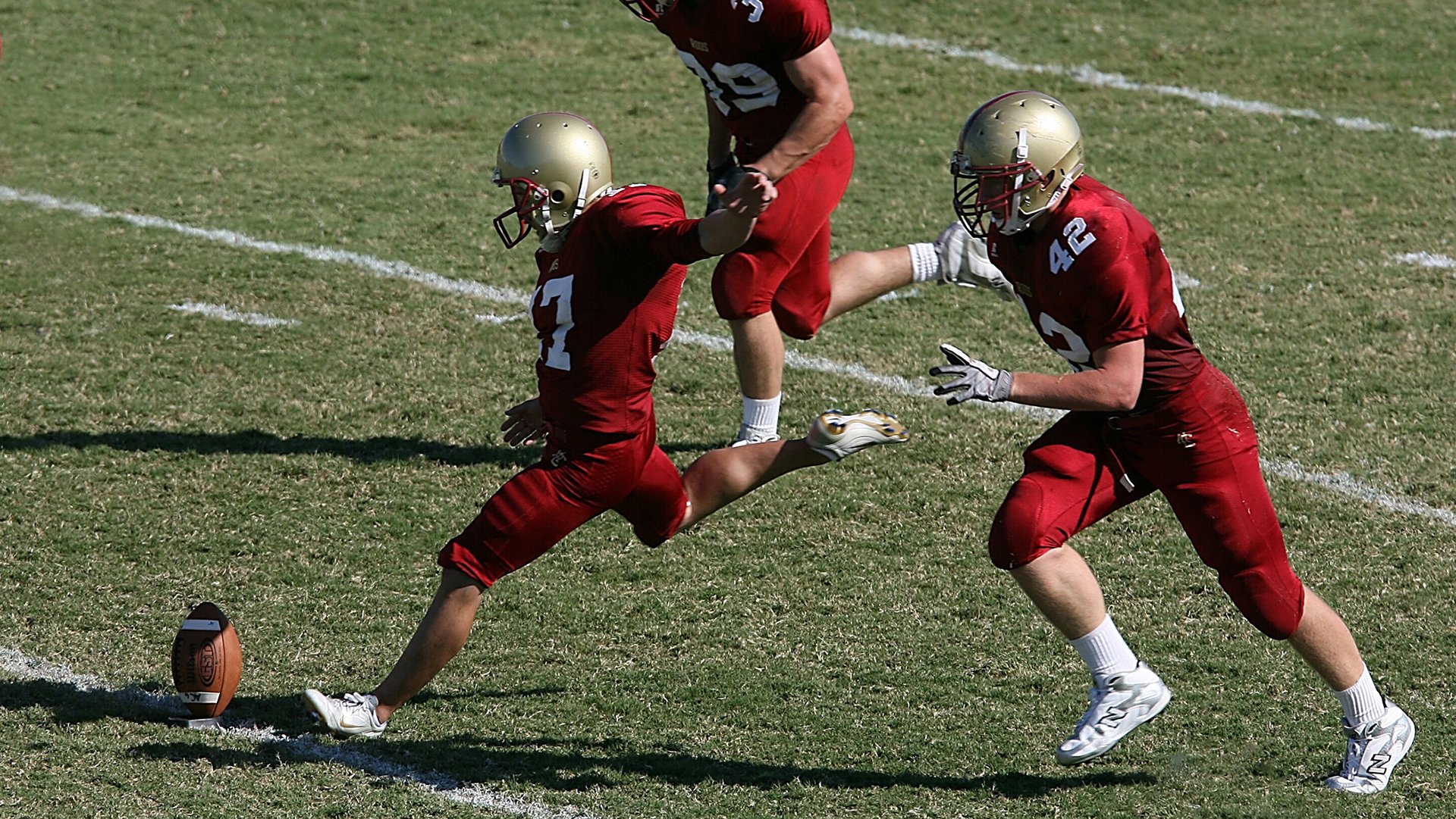 篮球战术视频教学受教练员青睐，篮球战术教程
